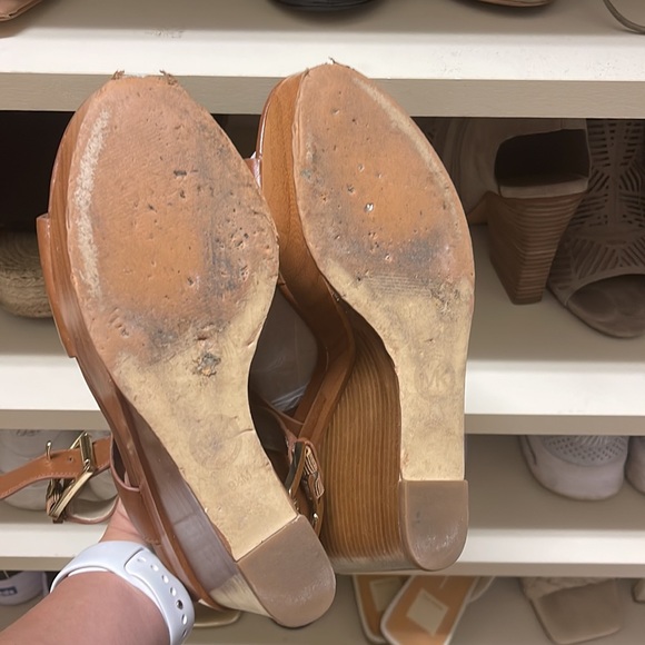 Michael Kors Josephine wedge - Picture 7 of 7